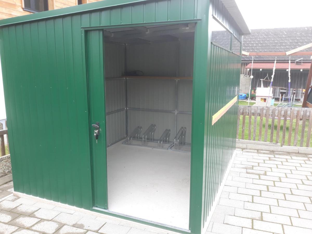 Landhaus Jasmin - Apartment Untergeschoss บัดมิทแทร์นดอร์ฟ ภายนอก รูปภาพ