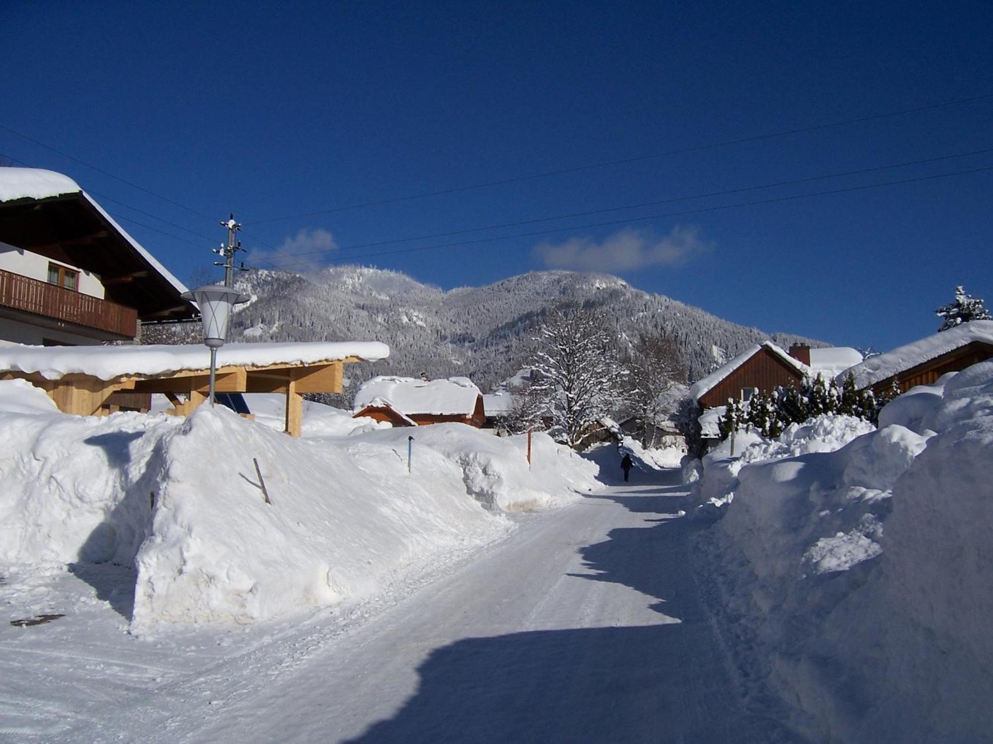 Landhaus Jasmin - Apartment Untergeschoss บัดมิทแทร์นดอร์ฟ ภายนอก รูปภาพ